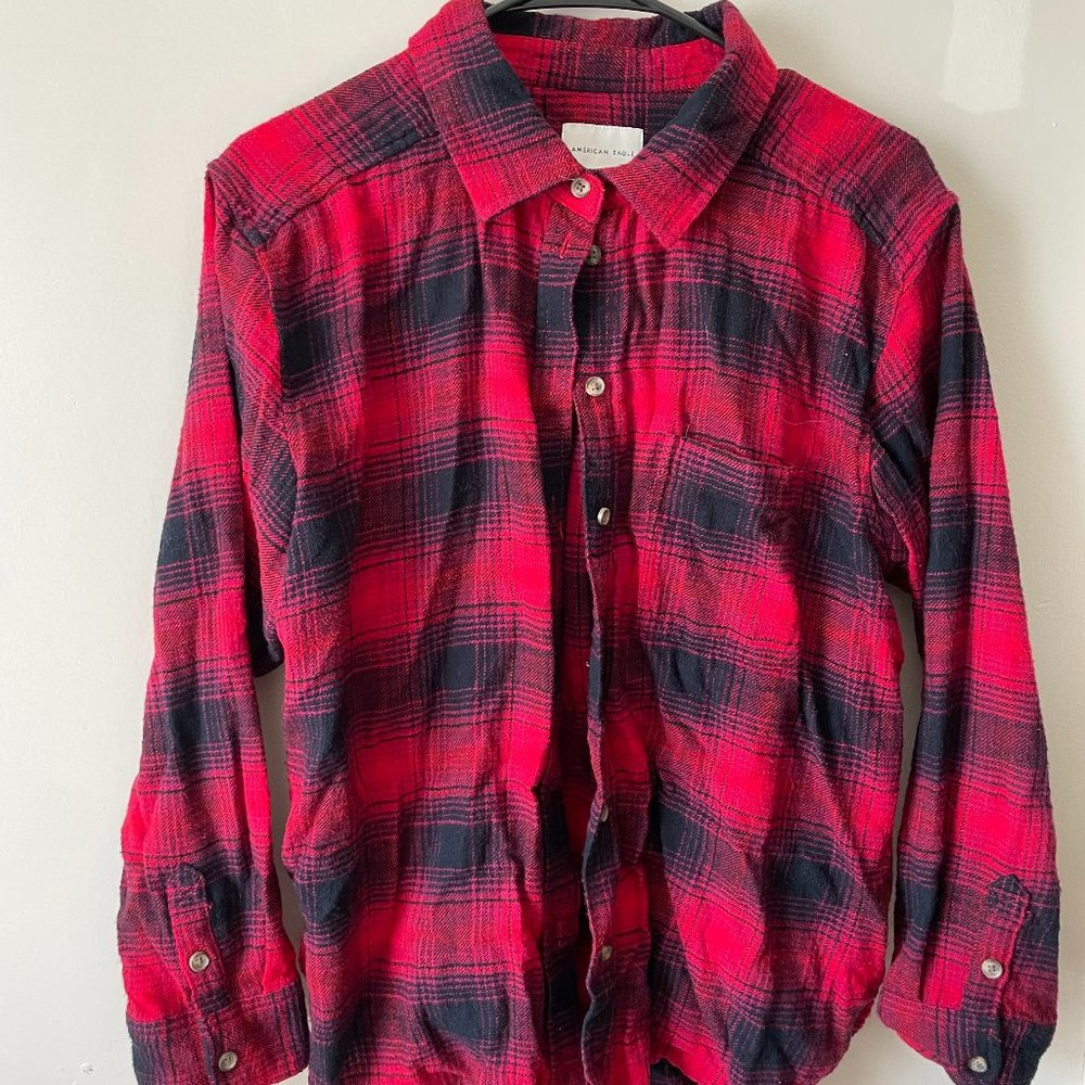 AE Womens Boyfriend Fit Flannel